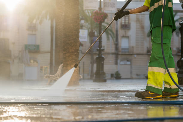 Garage Pressure Washing in Boyne City, MI